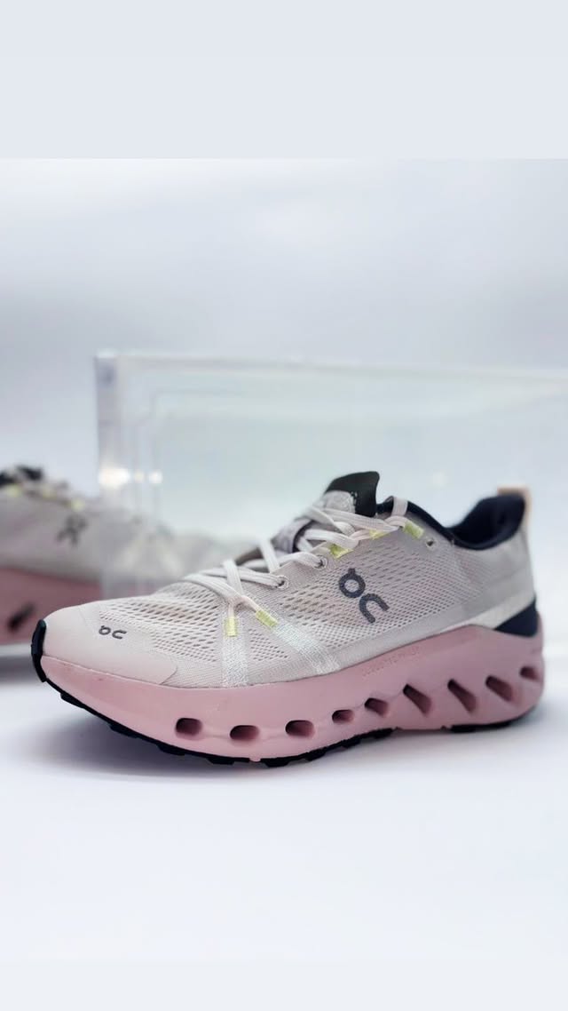 On Cloud Blanco / Rosa