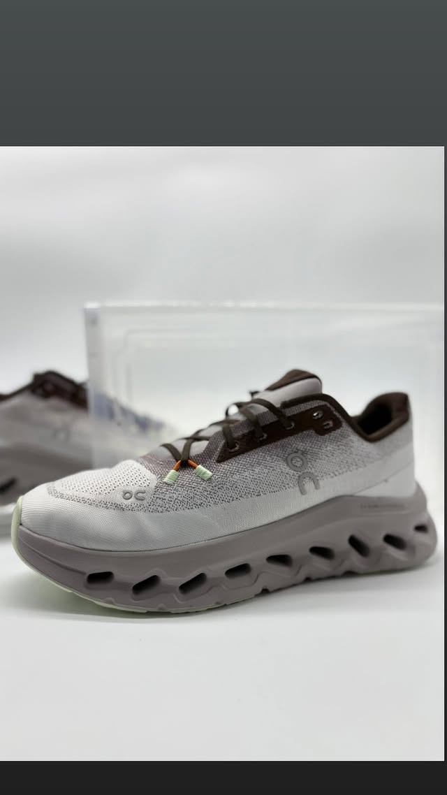 On Cloud Blanco / Gris Hielo