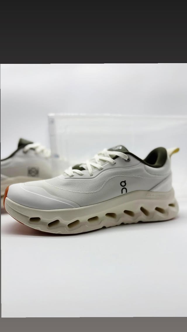 On Cloud Blanco/Marfil