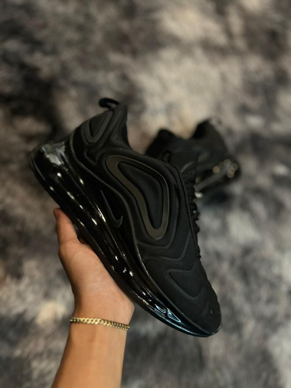 Air Max 720 Tortuga Black
