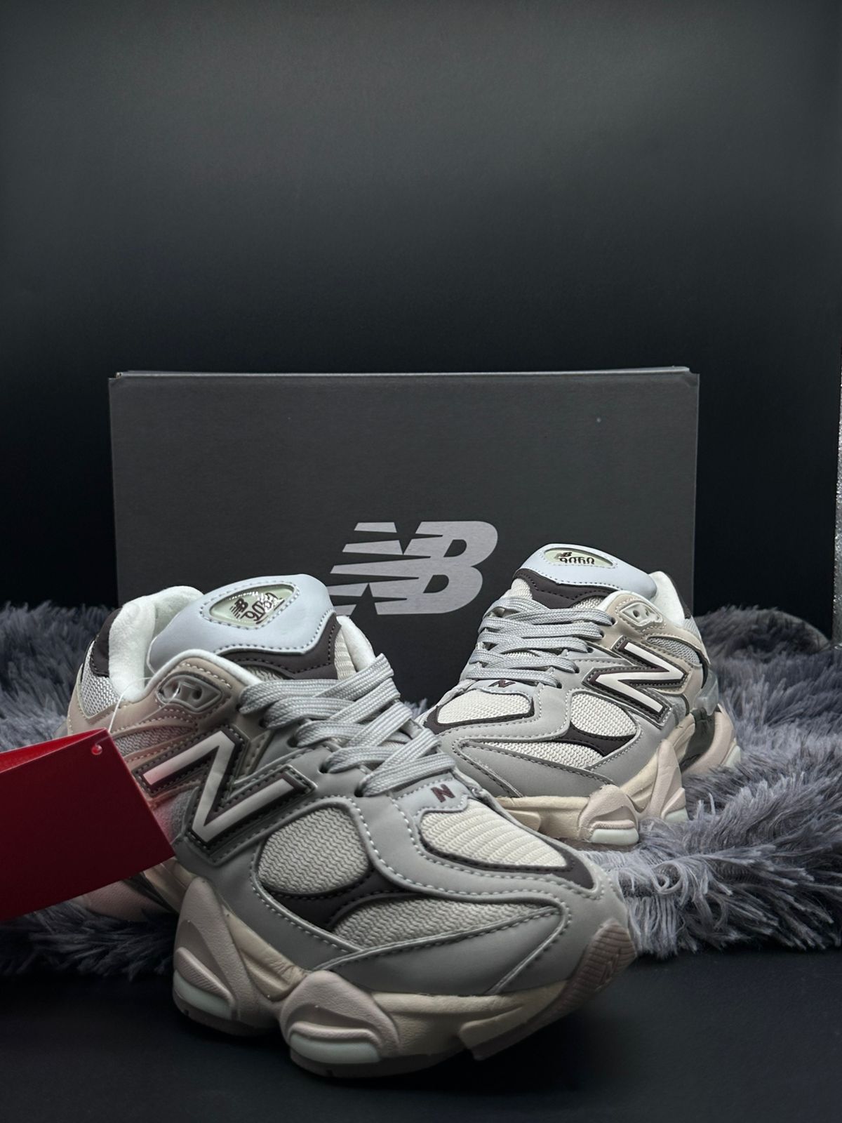 New Balance 9060 Gris Claro