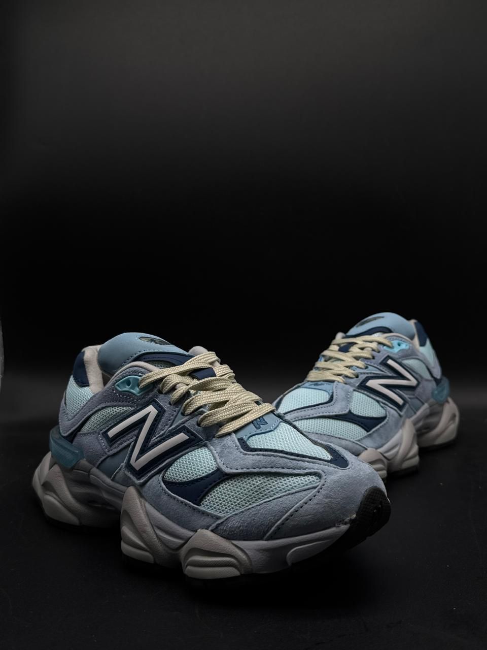 New Balance 9060 Azul Cielo