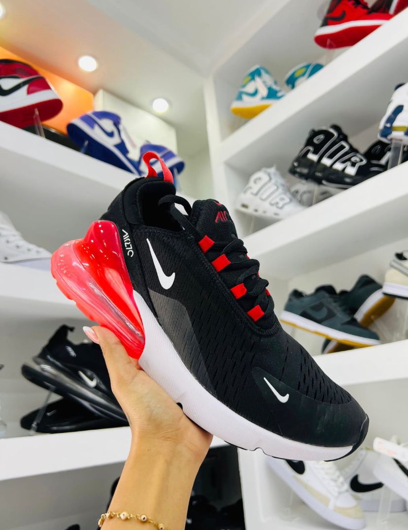 Nike Air Max 270 Negro/Rojo