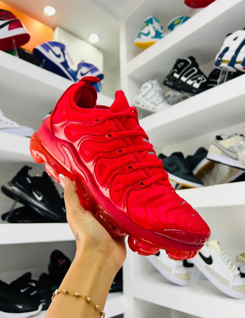 Nike Air Vapormax Plus Rojo
