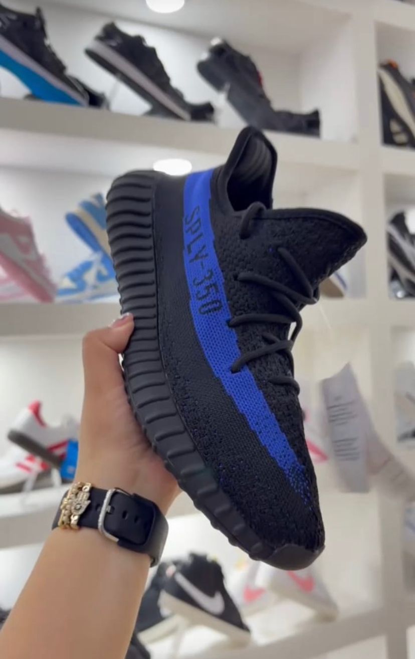 Yeezy Boost 350 Azul Deslumbrante