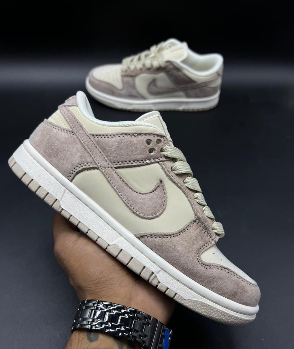 Nike Dunk Low Marrón Claro